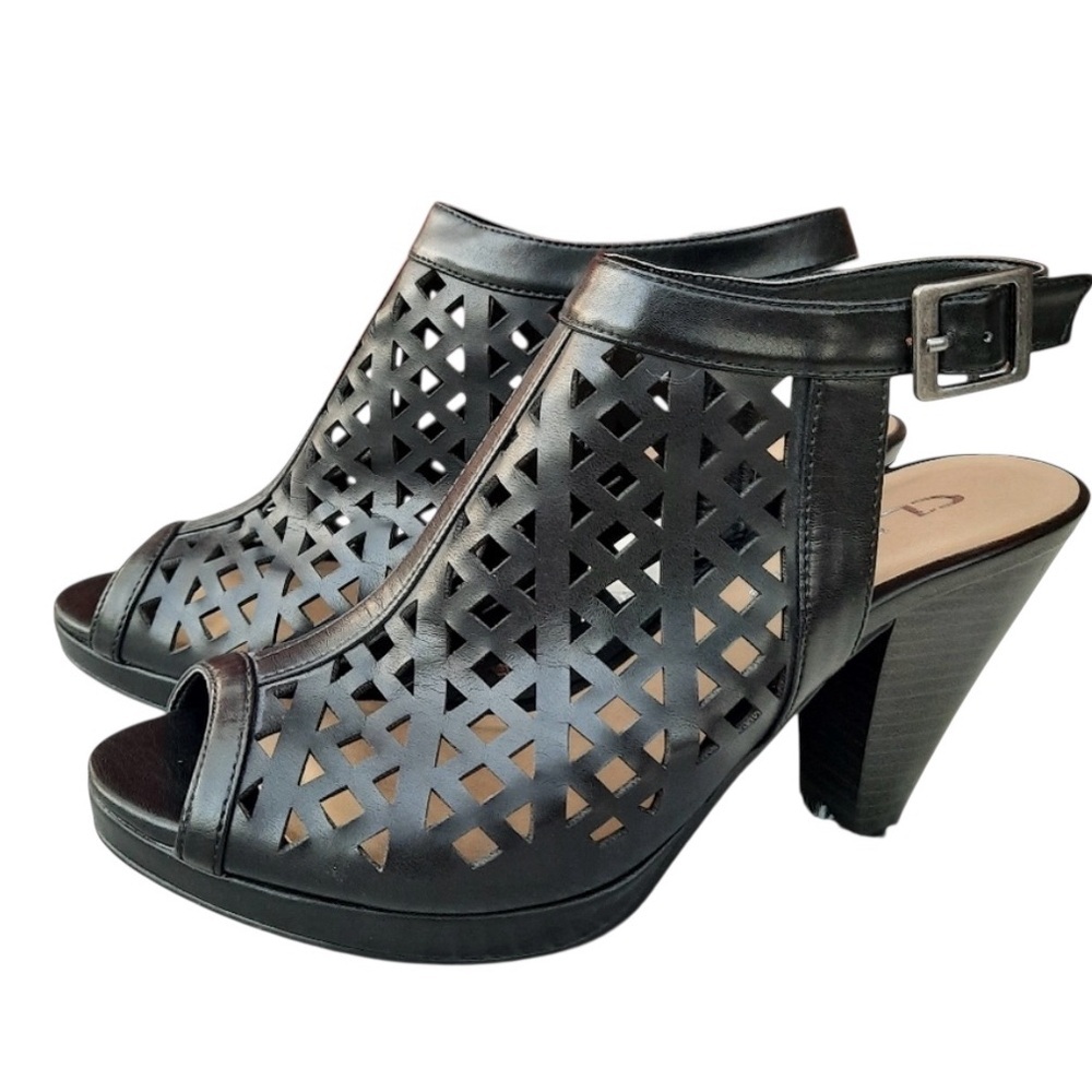 CL by Chinese Laundry Black Heels with Elegant Perforations